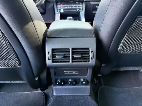 Used 2019 Jaguar F-PACE Prestige AWD/4WD image 46