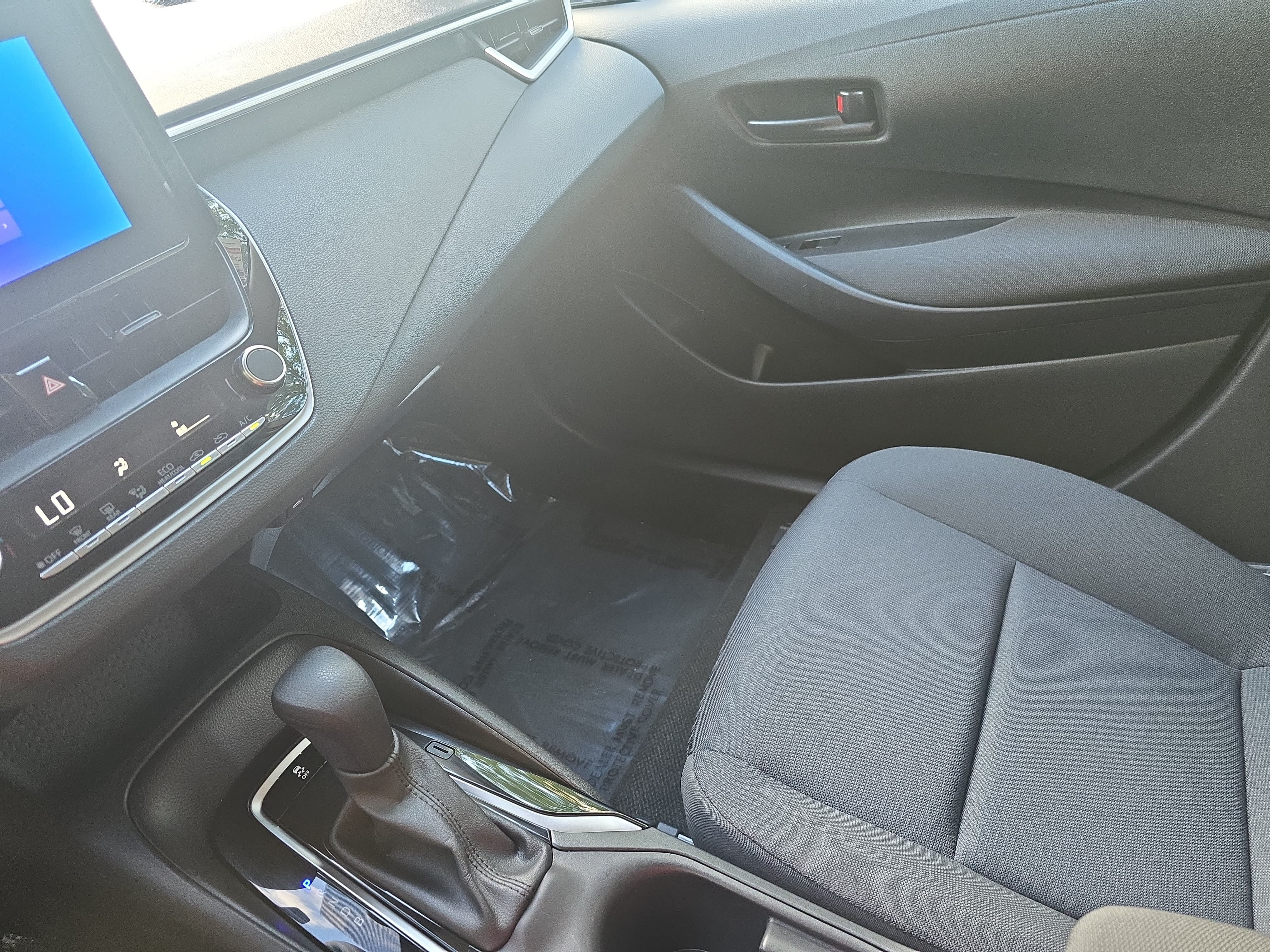Used 2023 Toyota Corolla LE FWD image 22