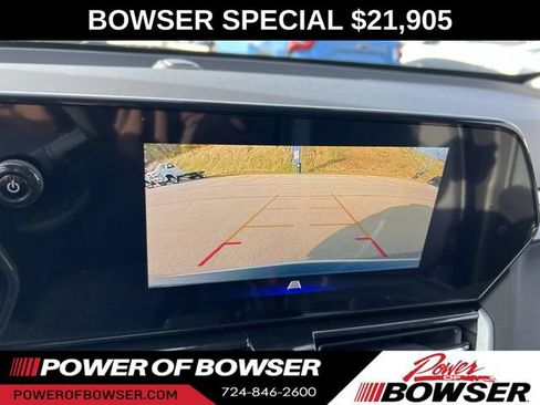 Certified 2024 Chevrolet TrailBlazer LT w/ LT Cold Weather Package AWD/4WD image 12
