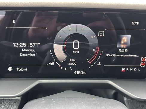 New 2025 GMC Acadia Elevation w/ Elevation Premium Package image 30