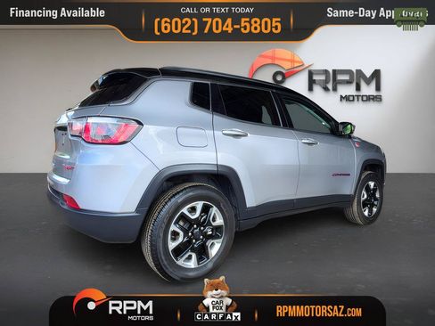Used 2018 Jeep Compass Trailhawk AWD/4WD image 6
