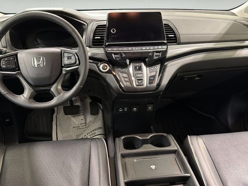 Used 2025 Honda Odyssey Elite image 25