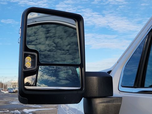 Certified 2024 GMC Sierra 2500 Denali Ultimate image 10