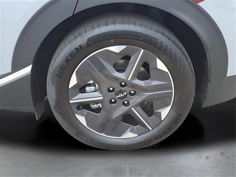 New 2025 Kia EV6 Light image 20