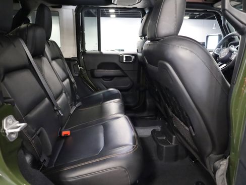 Used 2021 Jeep Wrangler Unlimited Rubicon w/ Trailer Tow Package image 41