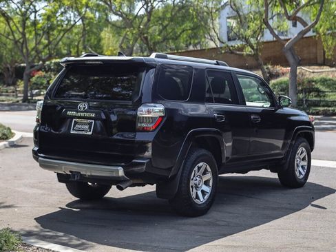 Used 2016 Toyota 4Runner Trail AWD/4WD image 5