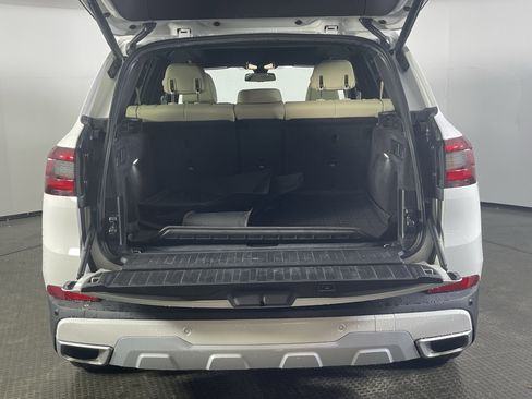 Used 2019 BMW X5 xDrive40i w/ Convenience Package image 8