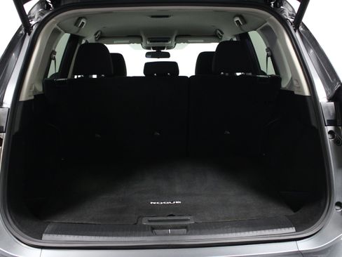 Used 2024 Nissan Rogue SV AWD/4WD image 14