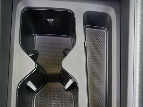 New 2026 Volkswagen Tiguan S image 31