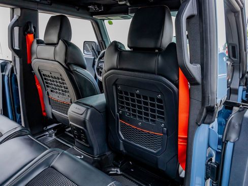 Used 2024 Ford Bronco Raptor w/ Interior Carbon Fiber Pack 6 AWD/4WD image 31