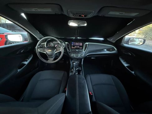 Used 2019 Chevrolet Malibu LT FWD image 44