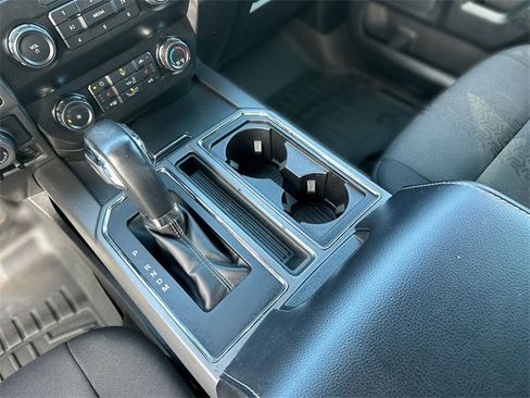 Certified 2019 Ford F150 XLT w/ Equipment Group 302A Luxury image 22