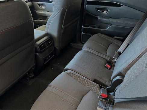 New 2025 Honda Pilot Sport image 11