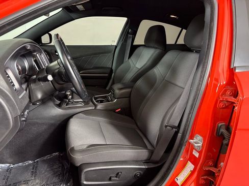 Used 2021 Dodge Charger SXT image 15
