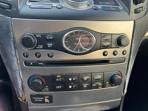 Used 2010 INFINITI G37 Journey w/ Premium Pkg image 46