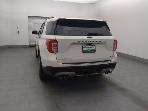 Used 2020 Ford Explorer Platinum w/ Premium Technology Package image 6