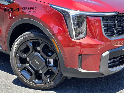 Certified 2025 Kia Sorento X-Line EX AWD/4WD image 9