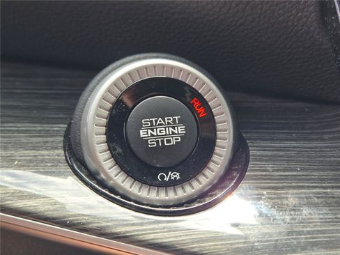 Used 2022 Jeep Wagoneer Series II AWD/4WD image 33
