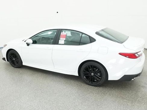 New 2026 Toyota Camry SE image 27