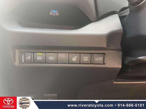 Used 2024 Toyota RAV4 XSE w/ Weather Package AWD/4WD image 22