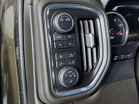 Used 2023 Chevrolet Silverado 3500 High Country w/ Z71 Off-Road Package AWD/4WD image 15
