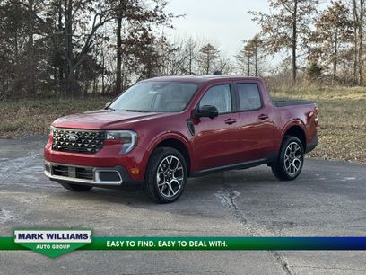 New 2025 Ford Maverick Lariat w/ 4K Tow Package