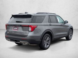 New 2026 Ford Explorer Active w/ Active Comfort Package AWD/4WD video 2