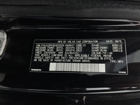 Used 2016 Volvo XC90 T6 Momentum w/ Vision Package image 33