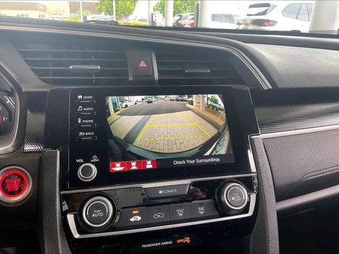 Used 2020 Honda Civic Sport image 22