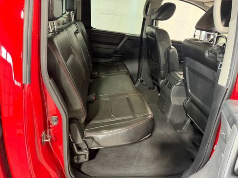 Used 2010 Nissan Titan XE AWD/4WD image 14