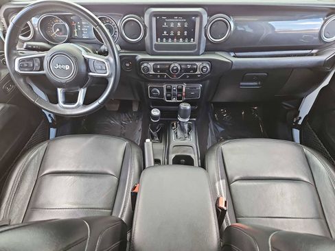 Used 2021 Jeep Wrangler Unlimited Sahara image 16