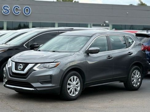 Used 2019 Nissan Rogue S image 35