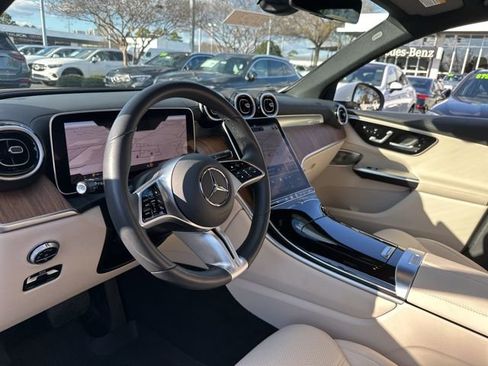 Certified 2024 Mercedes-Benz GLC 300 4MATIC image 18