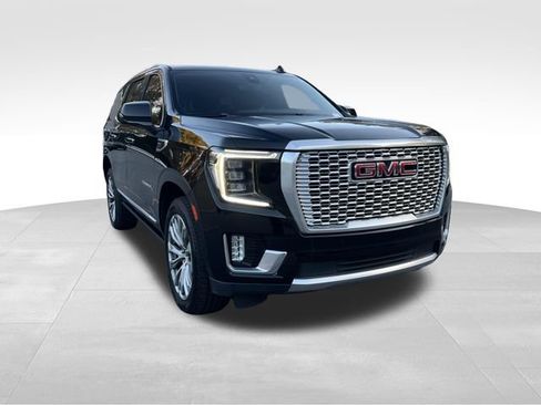 Used 2021 GMC Yukon Denali w/ Denali Premium Package AWD/4WD image 7