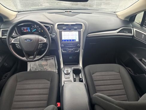 Certified 2019 Ford Fusion SE image 23