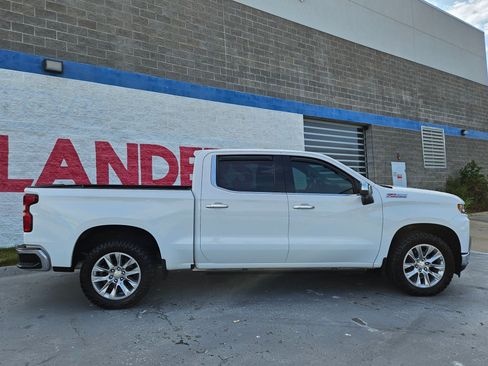 Used 2020 Chevrolet Silverado 1500 LTZ w/ LTZ Plus Package AWD/4WD image 8