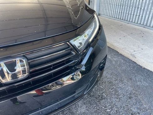 Certified 2023 Honda Odyssey Sport image 11