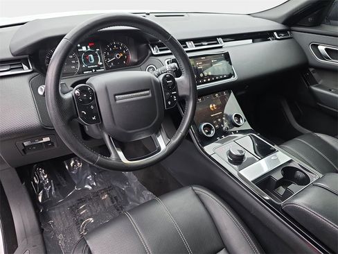 Used 2019 Land Rover Range Rover Velar S image 19