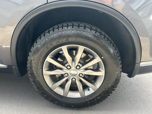 Used 2018 Dodge Durango SXT w/ 3rd Row Seating Group AWD/4WD image 14
