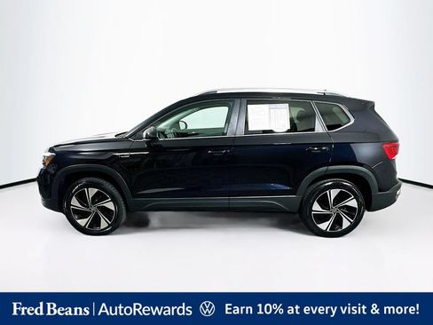 Certified 2023 Volkswagen Taos SE AWD/4WD image 5