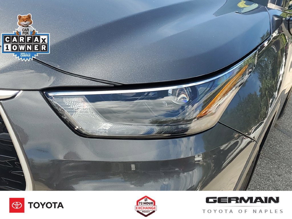 Used 2023 Toyota Highlander XLE FWD image 15