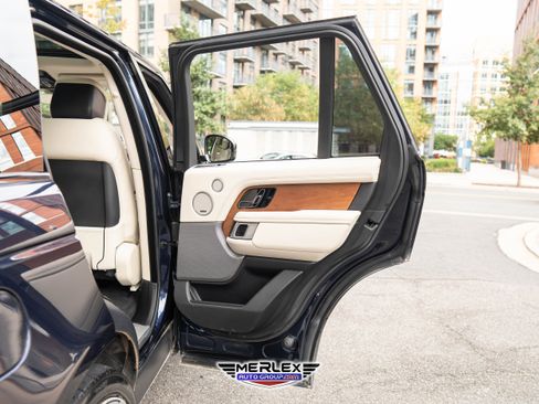 Used 2018 Land Rover Range Rover Supercharged image 48