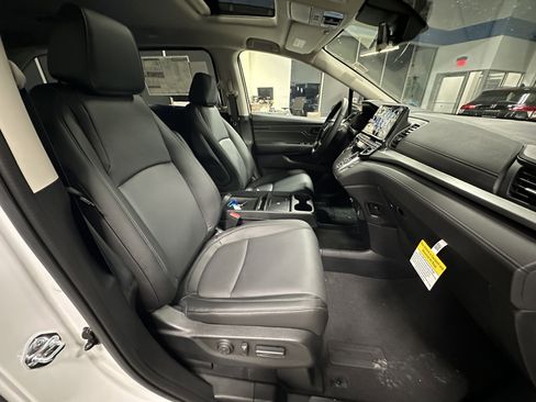 New 2026 Honda Odyssey EX-L image 25