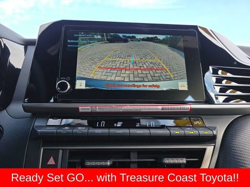 Used 2026 Toyota Camry SE w/ Convenience Package FWD image 33