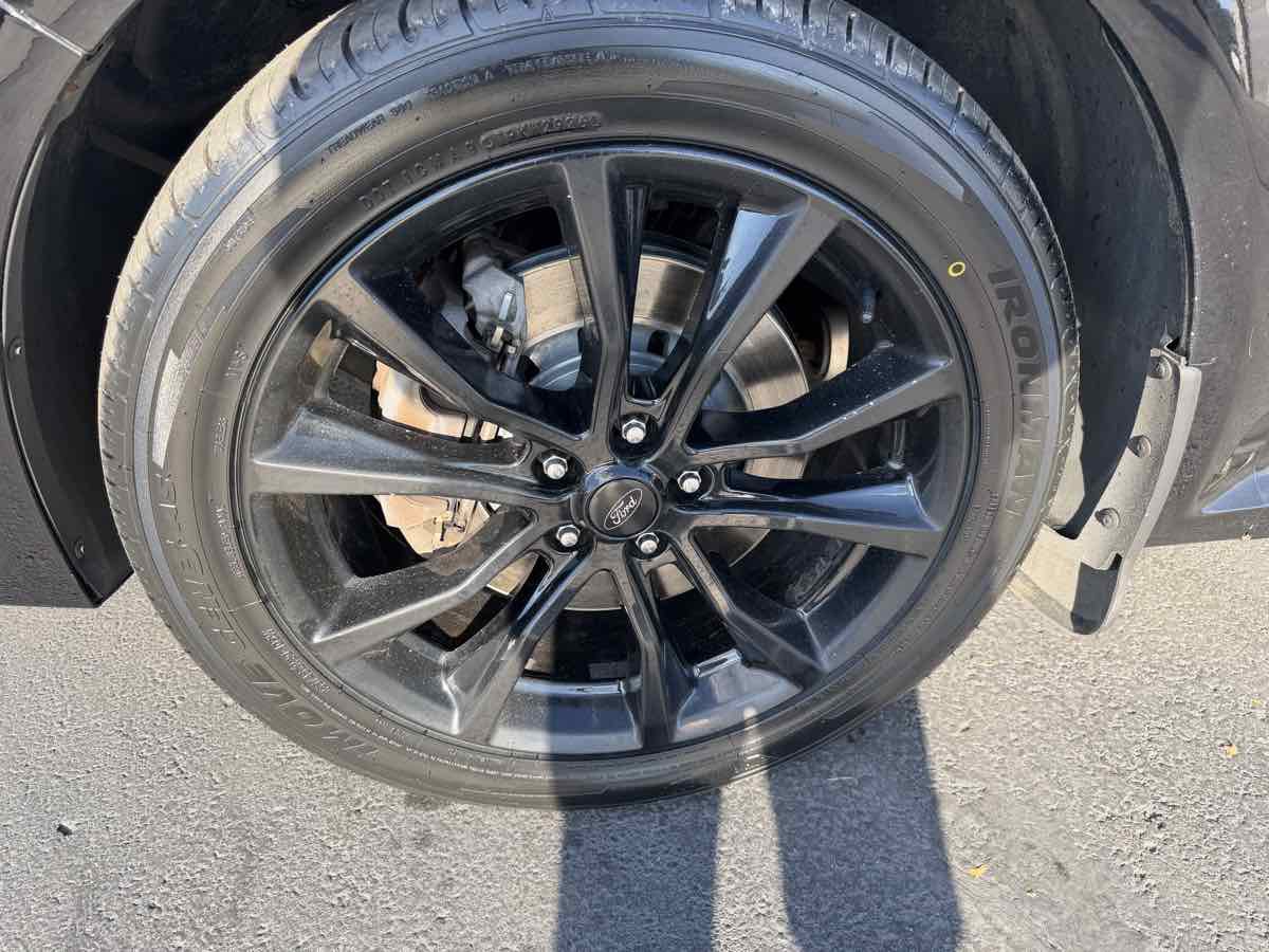 Used 2018 Ford Flex Limited w/ Equipment Group 303A AWD/4WD image 8