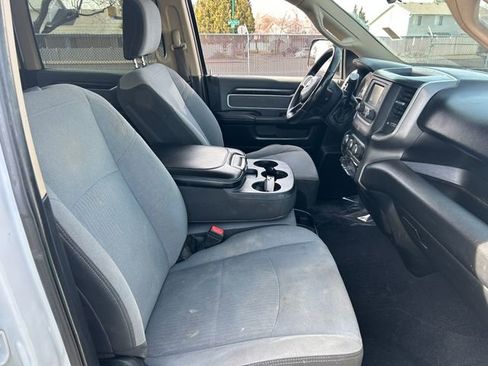 Used 2019 RAM 3500 Big Horn AWD/4WD image 34
