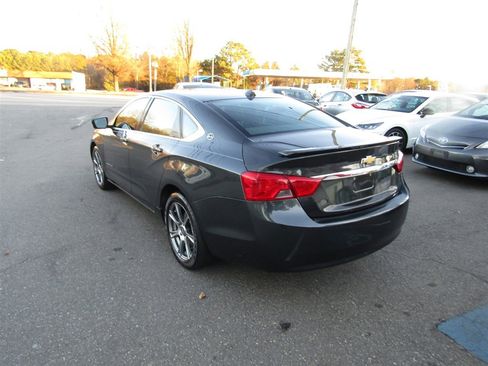 Used 2014 Chevrolet Impala LT image 6