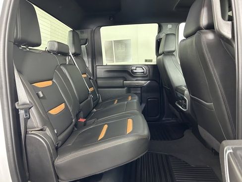 Used 2022 GMC Sierra 3500 AT4 image 13