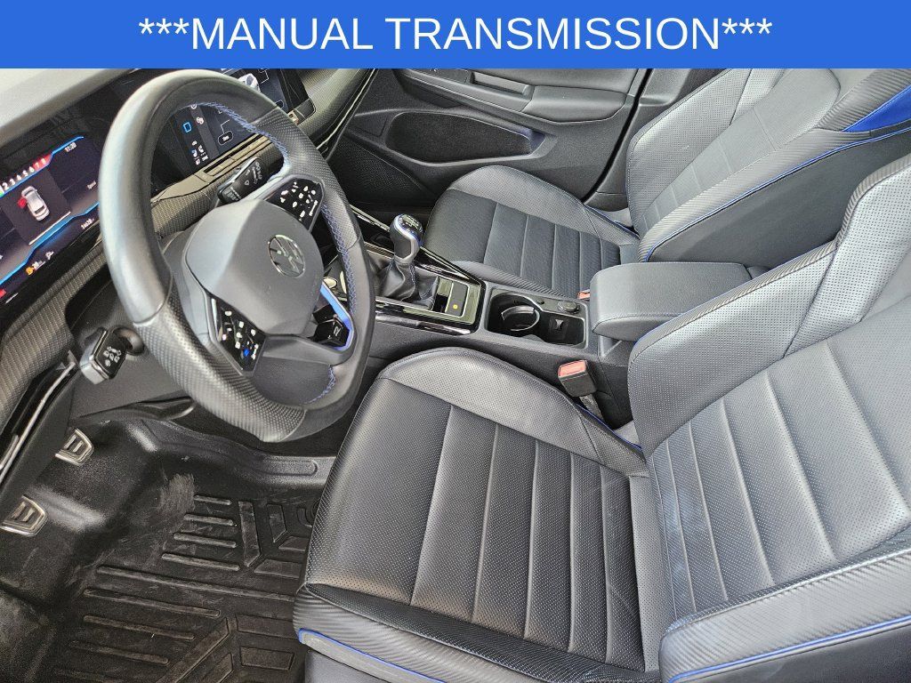 Used 2024 Volkswagen Golf R AWD/4WD image 13