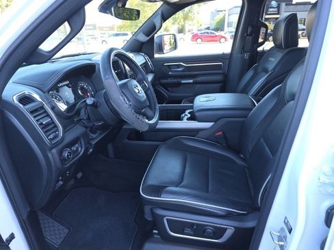 Used 2025 RAM 1500 Laramie w/ Laramie Southwest Edition image 10
